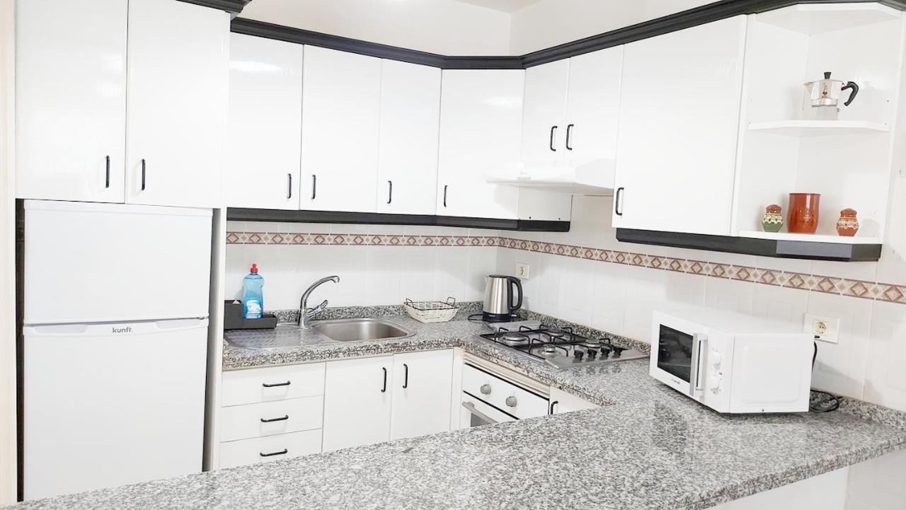 Centric 2 Bedrooms Apartment Near To The Beach - By Tenerifehints El Médano Extérieur photo